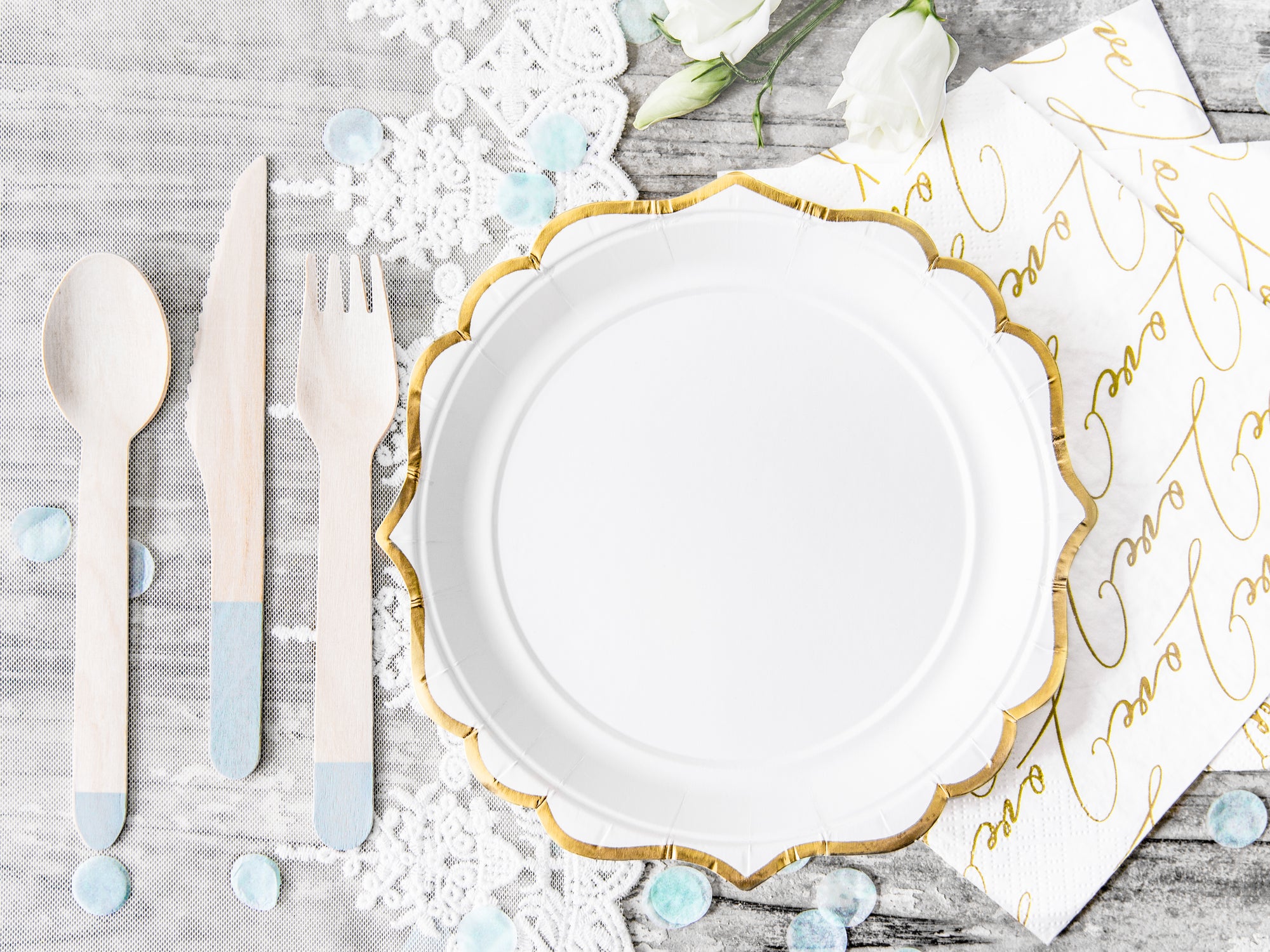 White Paper Party Plates Gold Edges